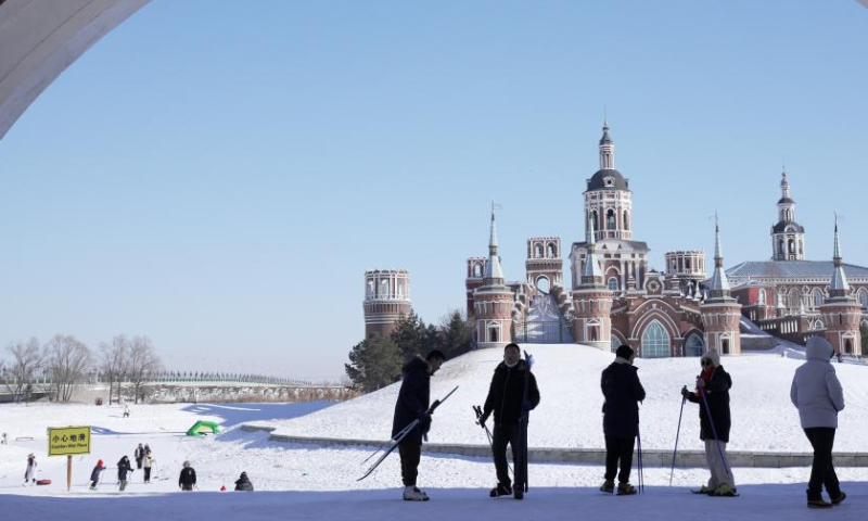Tourists ski at the Volga Manor in Harbin, northeast China's Heilongjiang Province, Jan. 26, 2023. Heilongjiang has attracted legions of tourists during the Spring Festival holiday. Photo: Xinhua