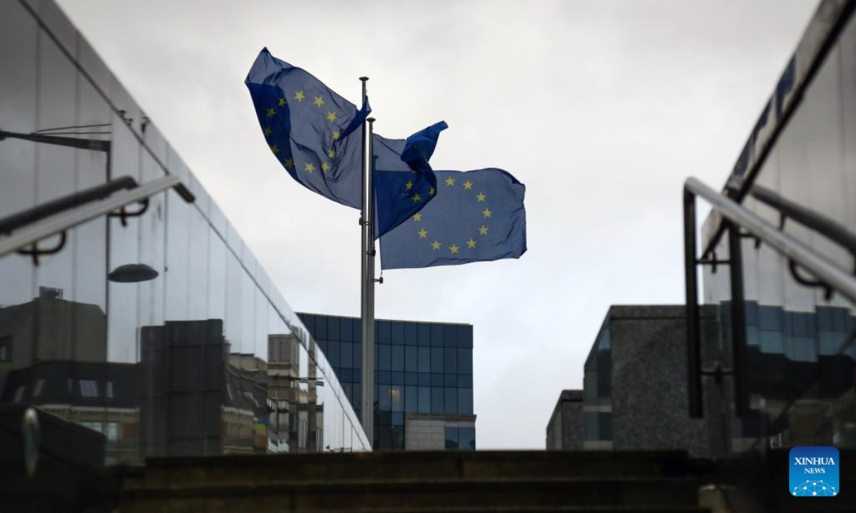 EU flags are seen outside the European Commission in Brussels, Belgium, Jan 6, 2023. Photo:Xinhua