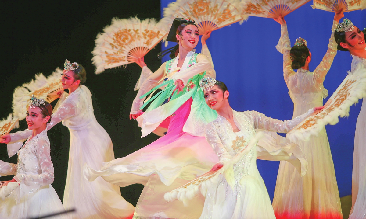 A dance performance themed the Silk Road is put on by China Oriental Performing Arts Group in Xi'an, Northwest China's Shaanxi Province in September 2014. Photo: VCG