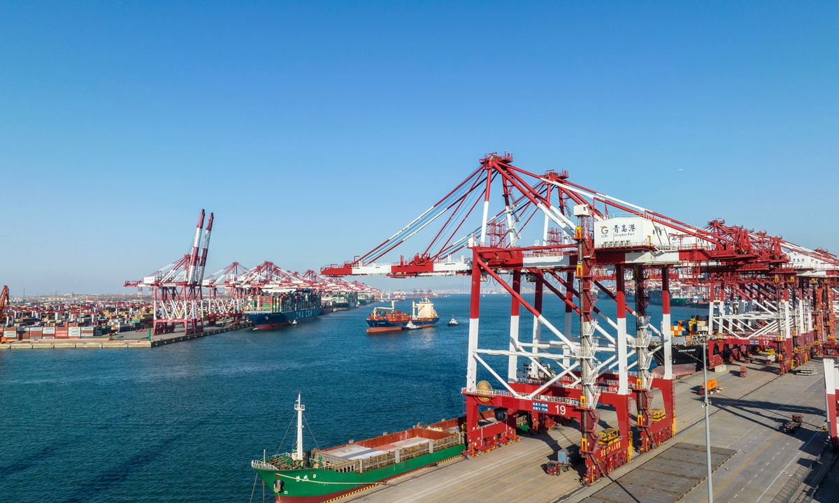 Photo shows the Qingdao Port in East China's Shandong Province on January 9. The port has fully established a 