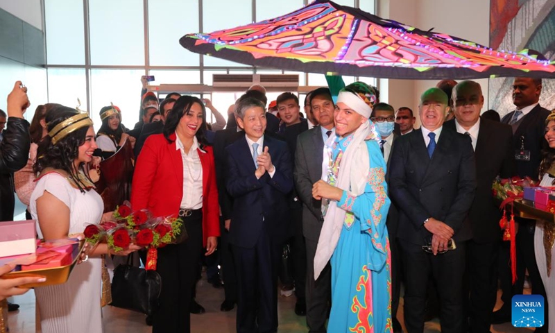 Chinese Ambassador to Egypt Liao Liqiang (3rd L, front), Egyptian Vice Minister for Tourism and Antiquities Ghada Shalaby (2nd L, front) and other guests attend a welcoming ceremony for the Chinese tourist group at Cairo International Airport in Cairo, Egypt, Jan. 20, 2023. Ahead of the upcoming Chinese New Year, Egypt received the first Chinese tourist group on Friday since the outbreak of COVID-19 three years ago. (Xinhua/Sui Xiankai)