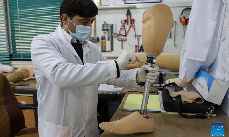 A medical worker prepares an artificial limb at Gaza's Artificial Limbs and Polio Center (ALPC) in Gaza City, on Jan. 29, 2023.(Photo: Xinhua)