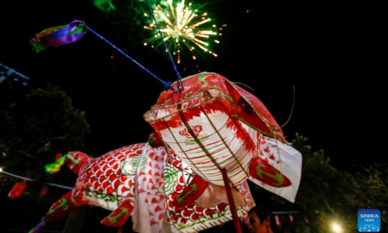 Fish-shaped lanterns are seen during the new year celebrations in Shexian County of Huangshan City, east China's Anhui Province, Jan. 31, 2023.(Photo: Xinhua)