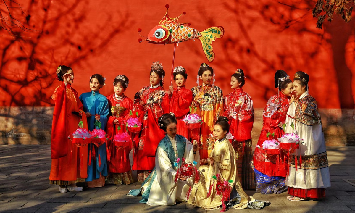 Blue And White In Chinese Culture At Leo Bunker Blog
