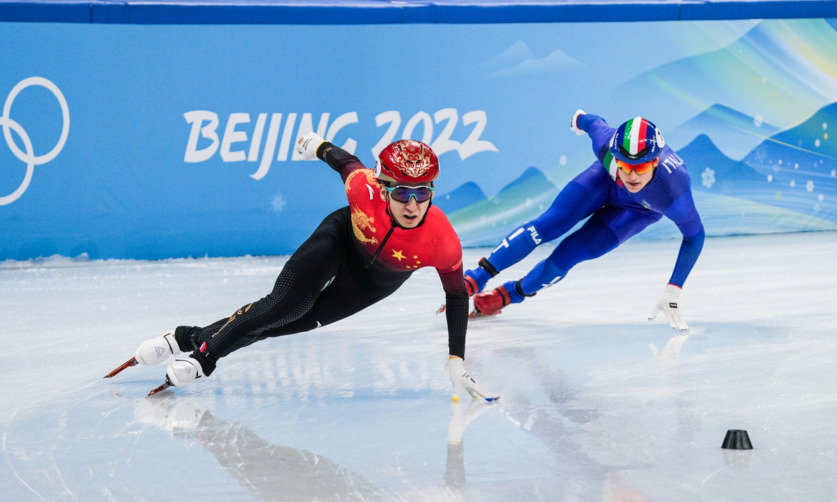 China's Wu Dajing (left) and Italy's Pietro Sighel compete during the Beijing 2022 Winter Olympic Games in Beijing. File photo: VCG