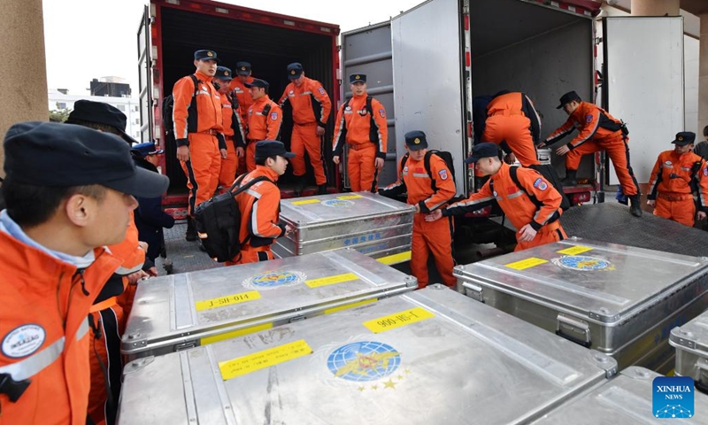 Members of a Chinese rescue team carry equipment and supplies before departing for Türkiye at Beijing Capital International Airport in Beijing, capital of China, Feb. 7, 2023. A Chinese rescue team departed from Beijing for Türkiye on a chartered plane on Tuesday afternoon to join earthquake relief efforts in the country. The 82-member team was dispatched by the Ministry of Emergency Management, at the request of the Turkish government.(Photo: Xinhua)