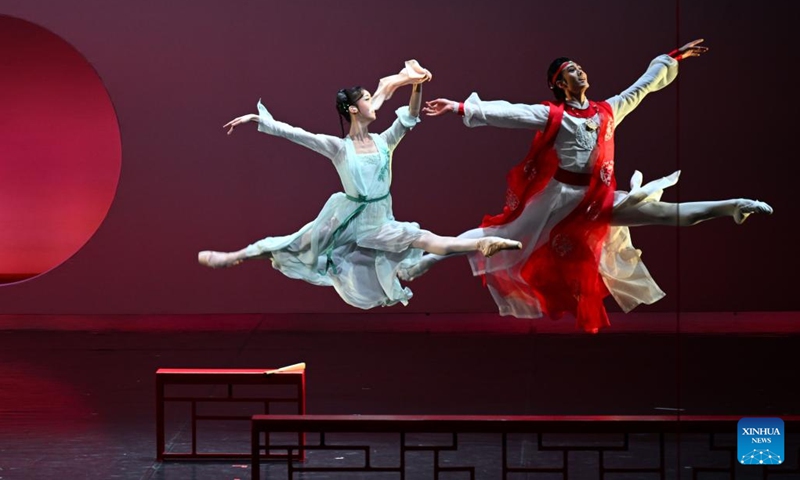 Actors of the National Ballet of China perform during the Ballet A Dream of Red Mansions at the Beijing Tianqiao Theater in Beijing, capital of China, Feb. 10, 2023. This play was adapted from the Chinese classic A Dream of Red Mansions written by Cao Xueqin in the Qing Dynasty (1644-1911).(Photo: Xinhua)