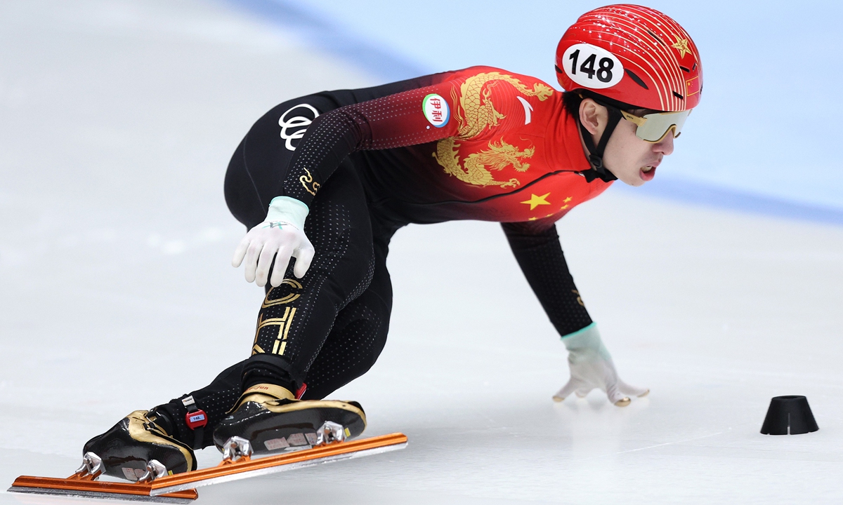 Chinese skater Lin Xiaojun competes in the men's 500 meters event at the ISU Short Track Speed Skating World Cup in Dordrecht, the Netherlands on February 12, 2023. Photo: VCG