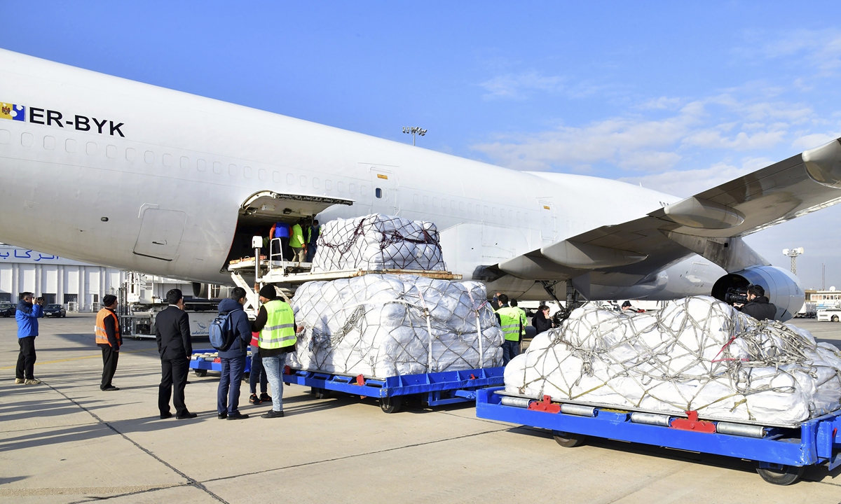 A charter flight carrying disaster relief and aid from the Chinese government arrives at Damascus International Airport in Syria on February 15, 2023, before being transferred to the quake-hit regions of the country. Photo: VCG