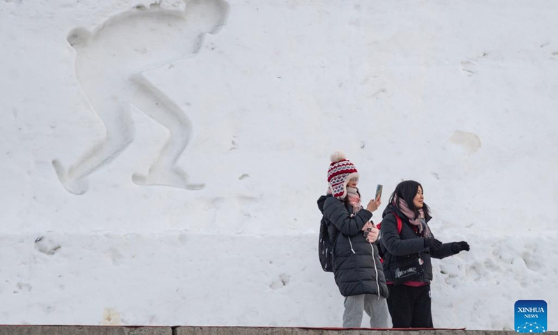 Tourists have fun at Harbin Songhua River Ice and Snow Carnival in Harbin, northeast China's Heilongjiang Province, Feb. 22, 2023. The theme park closed on Wednesday.(Photo: Xinhua)