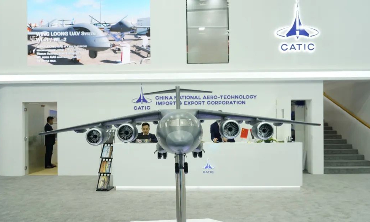 Scale model of a Chinese Y-20 large transport aircraft is on display at IDEX 23 held in Abu Dhabi, the UAE from February 20 to 24, 2023. Photo: Courtesy of Aviation Industry Corporation of China