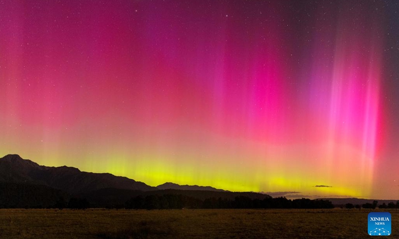 This photo taken on Feb. 27, 2023 shows the Aurora Australis, also known as the Southern Lights, seen from Fox Glacier on the west coast of the South Island, New Zealand.(Photo: Xinhua)
