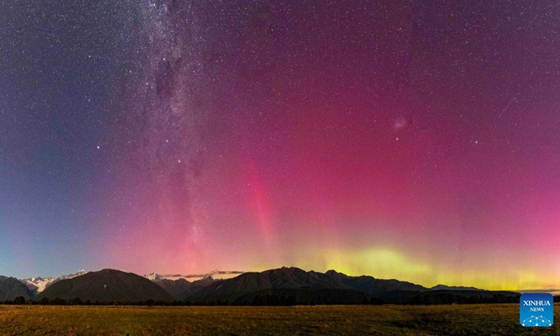 This photo taken on Feb. 27, 2023 shows the Aurora Australis, also known as the Southern Lights, seen from Fox Glacier on the west coast of the South Island, New Zealand.(Photo: Xinhua)