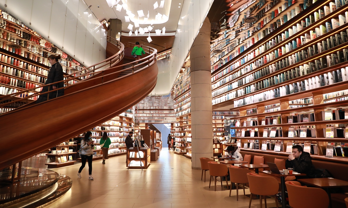 People explore a bookstore in Xi'an, Northwest China's Shaanxi Province. Photo: IC
