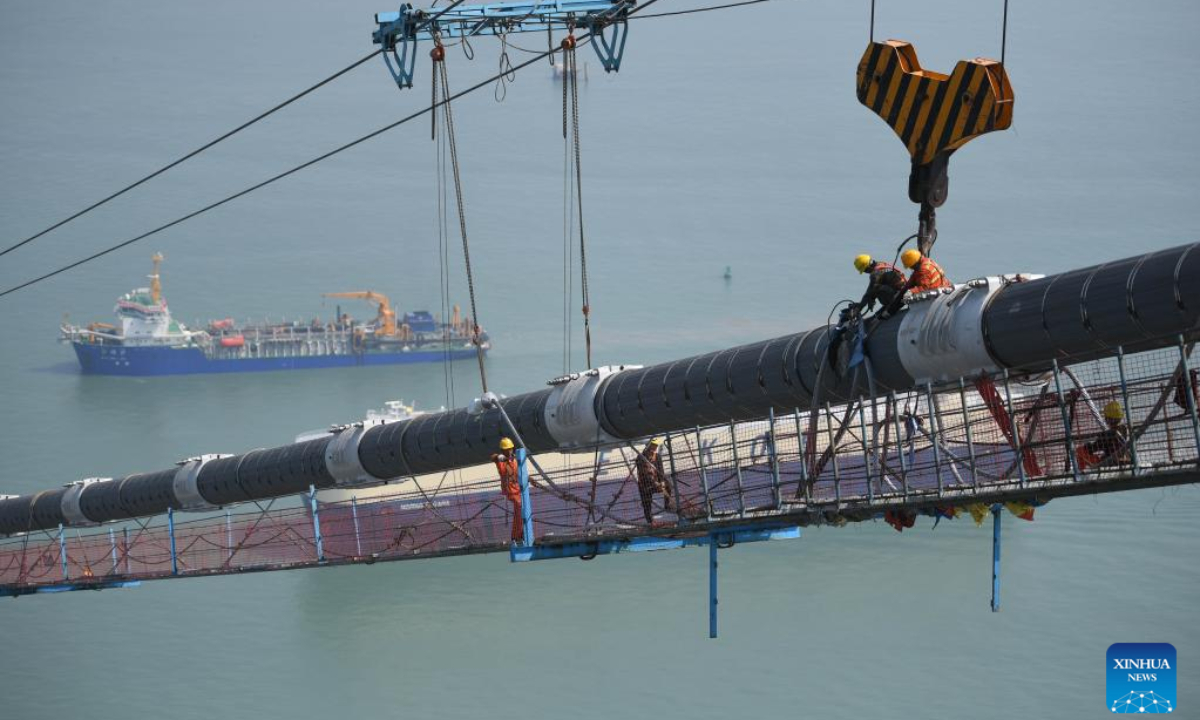 Lingdingyang bridge under construction in south China's Guangdong Global Times