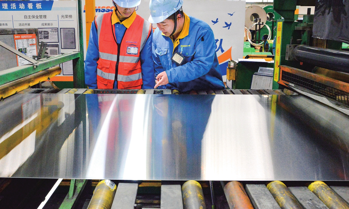Workers rush to fill orders for high-end stainless steel grinding products in a factory in Wuxi, East China's Jiangsu Province on February 27, 2023. Chinese companies are ramping up production to secure orders for export, as China's foreign trade has displayed strong resilience despite global headwinds. Photo: cnsphoto