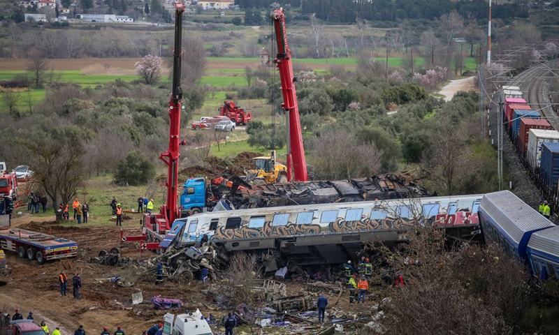 This photo taken on March 1, 2023 shows the site of a collision of two trains at Tempi municipality, Greece.(Photo: Xinhua)