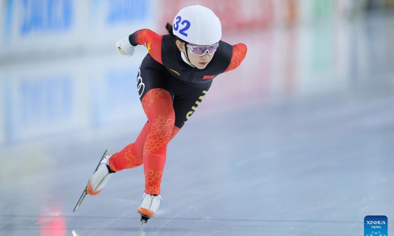 Chen Aoyu of China competes during the women's mass start semifinal at the ISU World Speed Skating Championships in Heerenveen, the Netherlands, March 4, 2023. (Xinhua/Zheng Huansong)
