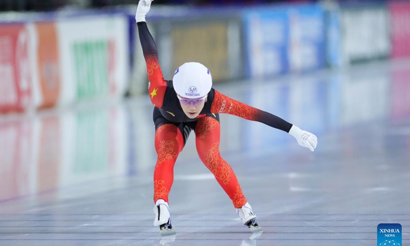 Yang Binyu of China competes during the women's mass start semifinal at the ISU World Speed Skating Championships in Heerenveen, the Netherlands, March 4, 2023. (Xinhua/Zheng Huansong)
