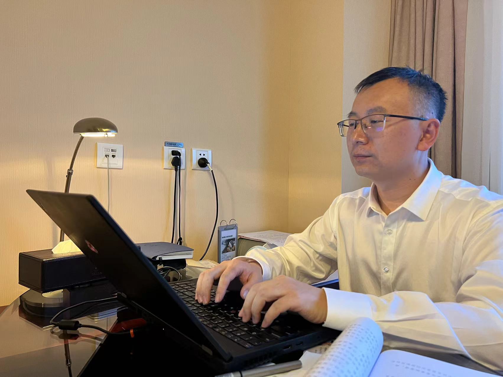 Yan Hongwei, deputy head of the Baotou Research Institute of Rare Earth's Hangzhou branch. 