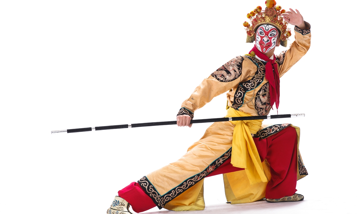 An opera performer dressed as the Monkey King Photo: VCG