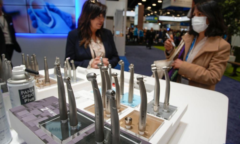 Some dental equipment is displayed at the 2023 Pacific Dental Conference in Vancouver, British Columbia, Canada, on March 9, 2023. The three-day event featured a trade show with more than 225 exhibitors showcasing their latest products, technologies and services in the dental industry.(Photo: Xinhua)