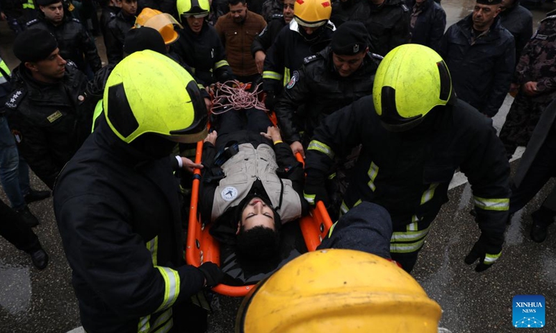 Members of Palestinian Civil Defense take part in an earthquake simulation in the West Bank city of Nablus, on March 14, 2023.(Photo: Xinhua)
