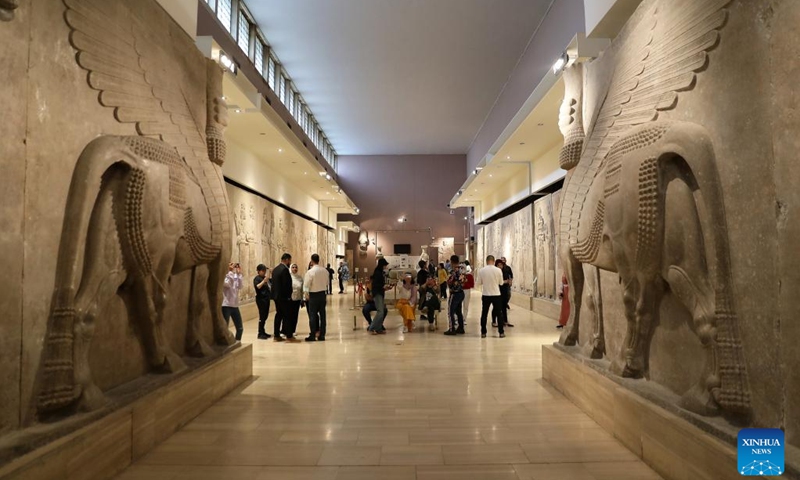 People visit the Iraqi national museum in Baghdad, capital city of Iraq, March 6, 2023.(Photo: Xinhua)
