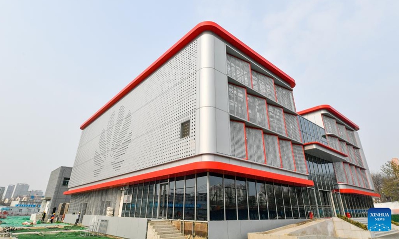 This photo taken on March 20, 2023 shows the exterior view of Tianjin Artificial Intelligence Computing Center in north China's Tianjin. The Tianjin Artificial Intelligence Computing Center was inaugurated in Tianjin recently. The first batch of 100 petaflops of computing power has been fully loaded and put into operation, and an additional 200 petaflops will be added in the future, providing inclusive public computing services for artificial intelligence (AI) application enterprises, universities and scientific research institutions.(Photo: Xinhua)