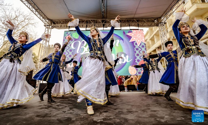 Azerbaijani people gather to celebrate Nowruz in Baku, capital of Azerbaijan, March 19, 2023.(Photo: Xinhua)