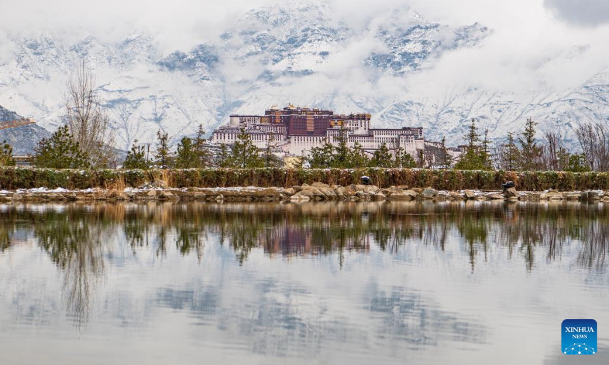 This photo taken on March 30, 2023 shows the scenery of Potala Palace after snow in Lhasa, southwest China's Tibet Autonomous Region, March 30, 2023. Photo:Xinhua