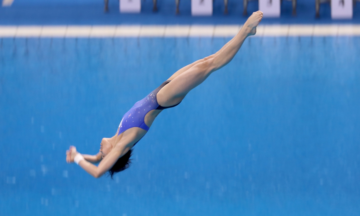 Quan Hongchan competes in the women's 10-meter platform diving competition semi-finals on March 21, 2023. Photo: Chen Xia/GT