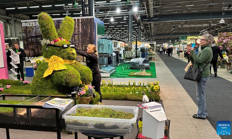 People visit the Nordic Gardens in Stockholm, Sweden, March 30, 2023. The Nordic Gardens, the leading garden fair in Scandinavia, kicked off on March 30 and will last until April 2.(Photo: Xinhua)