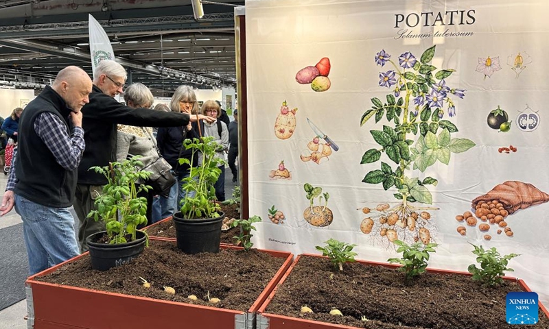 People visit the Nordic Gardens in Stockholm, Sweden, March 30, 2023. The Nordic Gardens, the leading garden fair in Scandinavia, kicked off on March 30 and will last until April 2.(Photo: Xinhua)