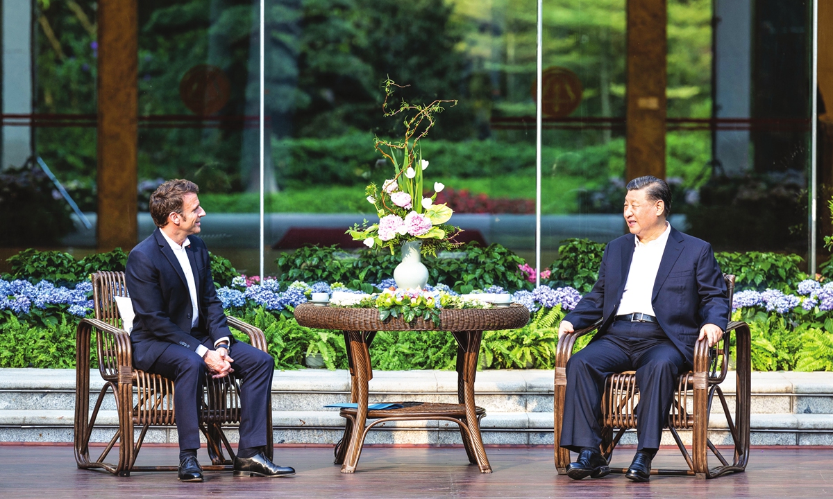 Chinese President Xi Jinping holds an informal meeting with French President Emmanuel Macron in Songyuan, Guangzhou, South China's Guangdong Province on April 7. Photo: Xinhua