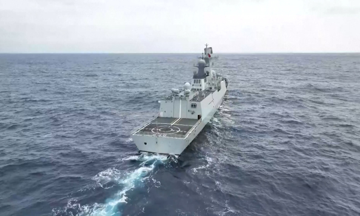 A Type 054A guided missile frigate attached to the Chinese PLA Eastern Theater Command Navy sails in waters near the island of Taiwan during the combat alert patrols and “Joint Sword” exercises encircling the island on April 9, 2023. Photo: IC 