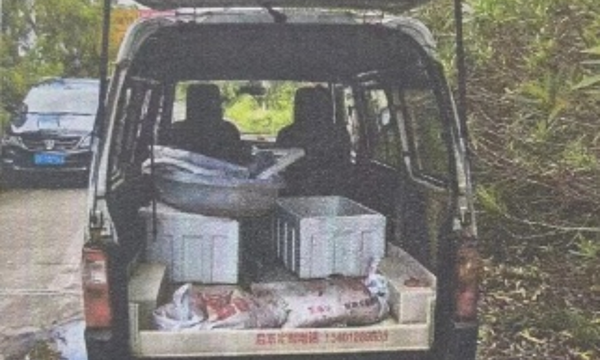 The Nantong Public Security Bureau’s Food, Drug, and Environment Investigation Division on May 11 reported that two men have been frequently hunting toads, illegally hunting more than 1,000 of the amphibious creatures. Photo: web