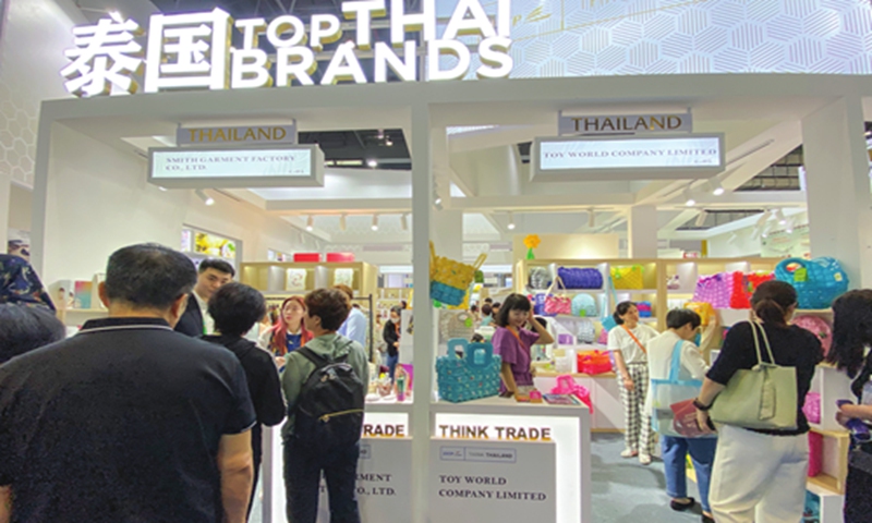 Thai exhibitors display products ranging from clothing to soap at the ongoing CICPE Photo: Xie Jun/GT