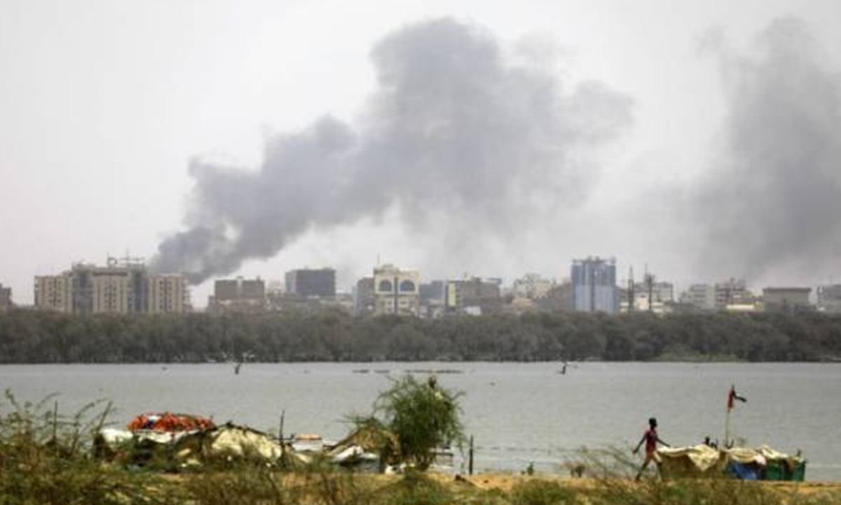 An armed conflict breaks out in the capital Khartoum and other areas in Sudan on April 15, 2023. Photo: from Xinhua News Agency.