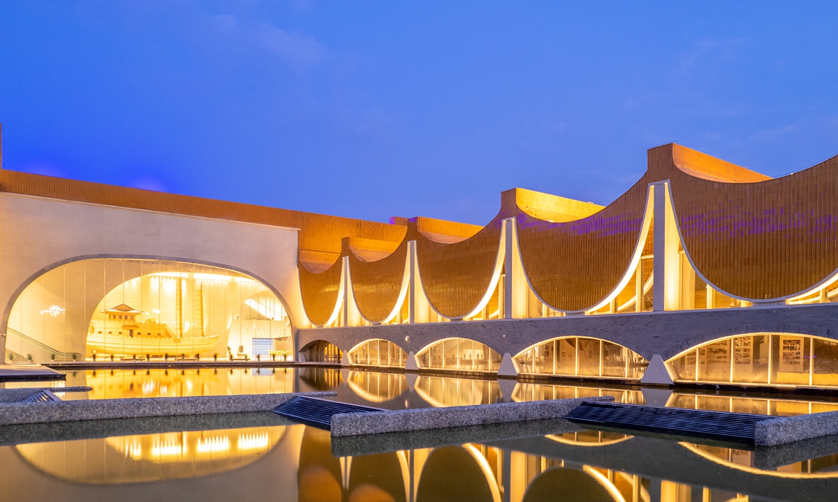 Canal museum reveals splendid civil engineering project connecting Silk