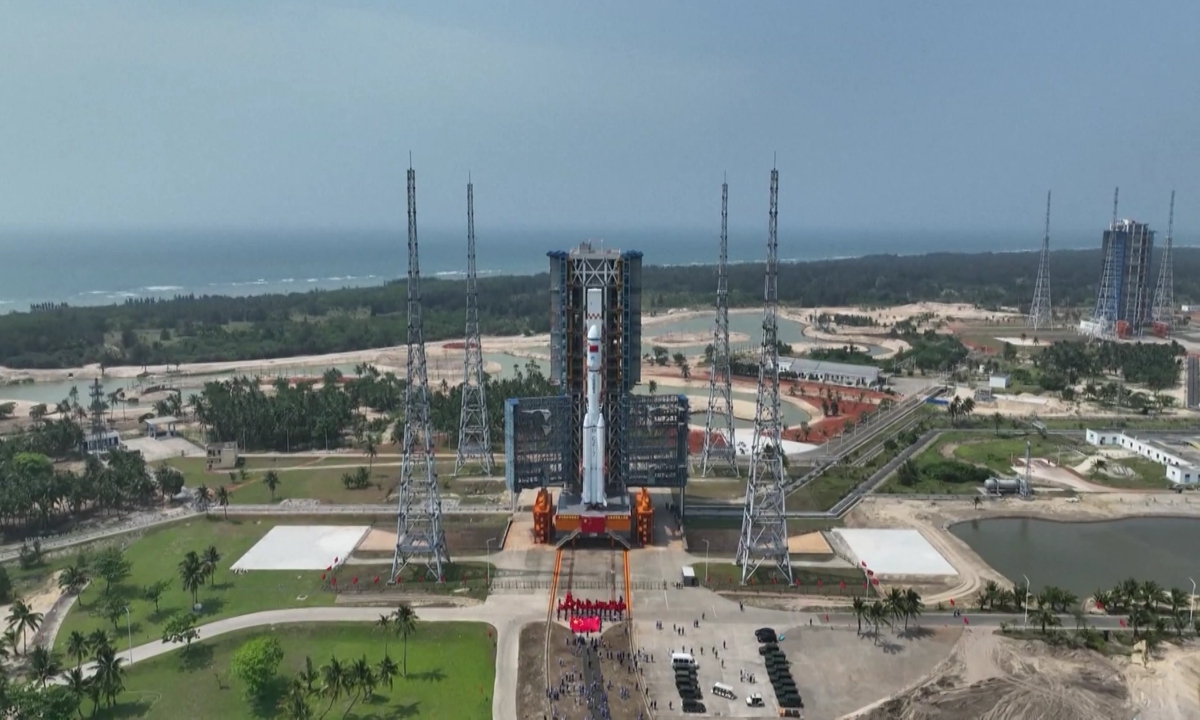 
The combination of the Tianzhou-6 cargo spacecraft and a Long March-7 Y7 carrier rocket is vertically transferred to the launching area at the Wenchang Spacecraft Launch Site in South China's Hainan Province on May 7, 2023. The cargo spacecraft will be launched soon, according to the China Manned Space Agency. Photo: VCG
