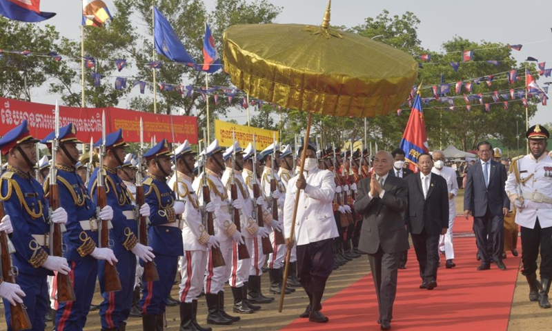 Cambodian King Norodom Sihamoni (C, front) attends the royal ploughing ceremony in Kampong Thom province, Cambodia, on May 8, 2023. Cambodia celebrated a traditional royal ploughing ceremony on Monday after a four-year hiatus due to the COVID-19 pandemic.(Photo: Xinhua)
