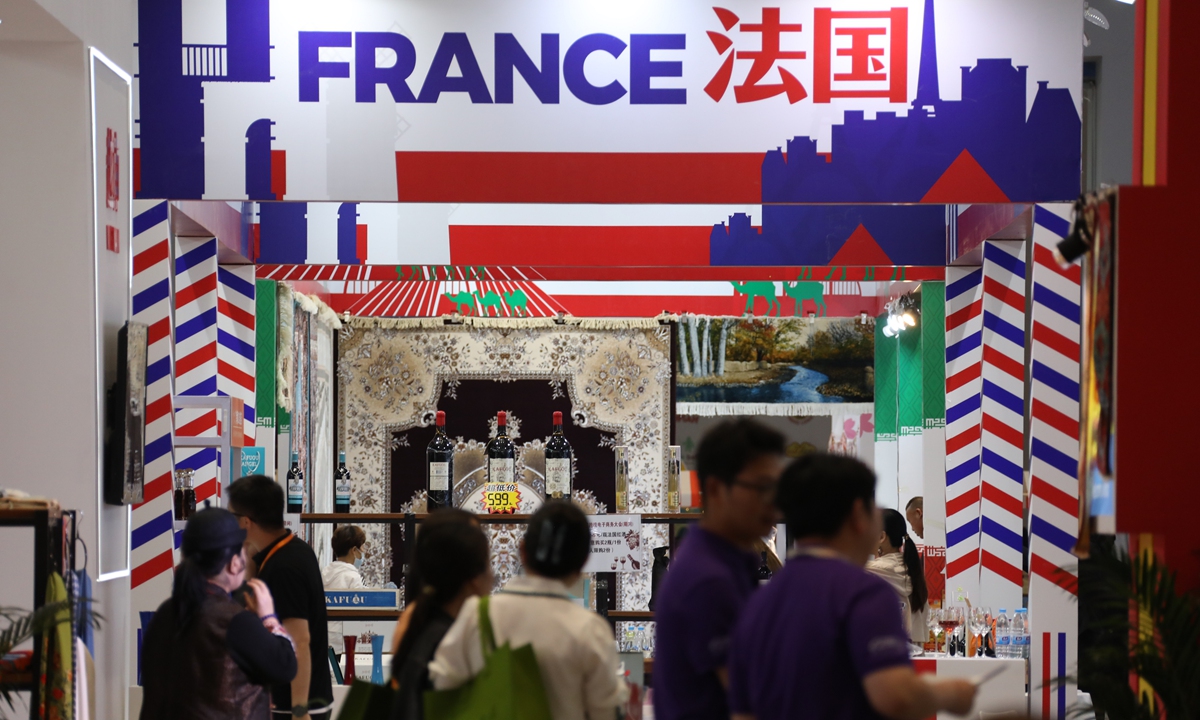 Wines are displayed at the French pavilion of the 7th Global Cross-border E-commerce Conference expo in Zhengzhou, capital of Central China's Henan Province on May 9, 2023. The expo kicked off the same day and it closes on Thursday. More than 100 enterprises are participating, and nearly 70 percent are foreign exhibitors. Photo: VCG