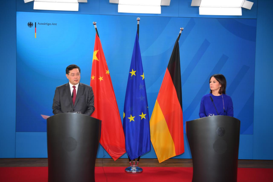 Chinese State Councilor and Foreign Minister Qin Gang (left) and German Foreign Minister Annalena Baerbock attend a joint press conference in Berlin, Germany on May 9, 2023. Photo: The Chinese Foreign Ministry