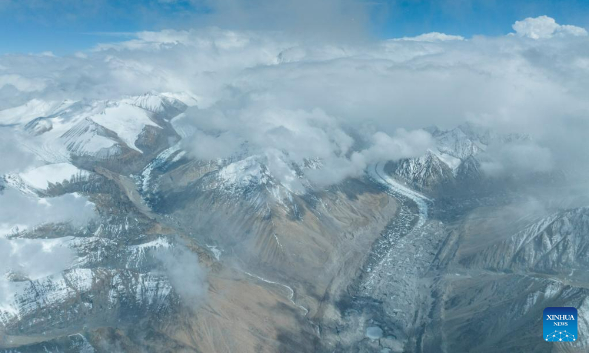 This aerial photo taken on May 25, 2023 shows a view of Himalaya mountains seen at an altitude of 8,000 meters in southwest China's Tibet Autonomous Region. Photo:Xinhua