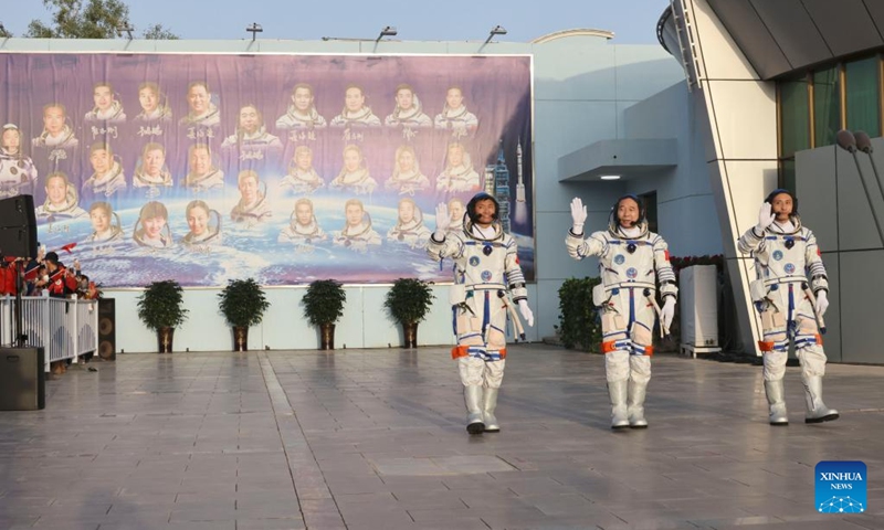 Chinese astronauts Jing Haipeng (C), Zhu Yangzhu (R) and Gui Haichao attend a see-off ceremony at the Jiuquan Satellite Launch Center in northwest China, May 30, 2023. A see-off ceremony for three Chinese astronauts of the Shenzhou-16 crewed space mission was held on Tuesday morning at the Jiuquan Satellite Launch Center in northwest China, according to the China Manned Space Agency.(Photo: Xinhua)