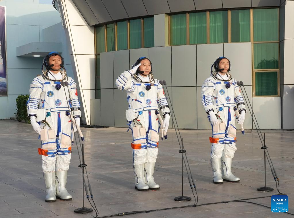 A see-off ceremony for three Chinese astronauts of the Shenzhou-16 crewed space mission is held at the Jiuquan Satellite Launch Center in northwest China, May 30, 2023. (Photo: Xinhua)
