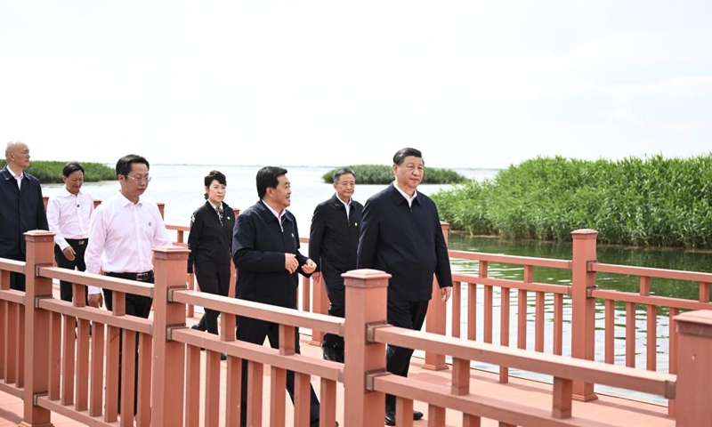 General Secretary of the Communist Party of China (CPC) Central Committee Xi Jinping, also Chinese president and chairman of the Central Military Commission, visits the Wuliangsu Lake in Bayannur, north China's Inner Mongolia Autonomous Region, June 5, 2023. (Photo: Xinhua)