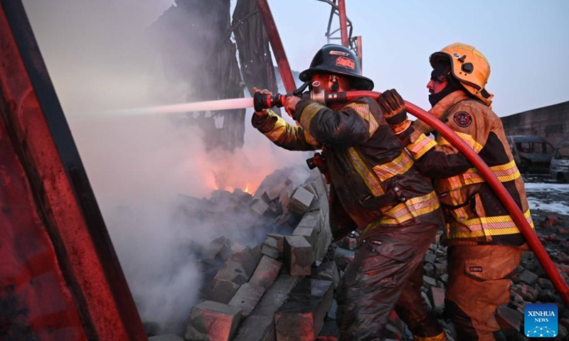 Firefighters battle fire in Jahra Governorate, Kuwait - Global Times