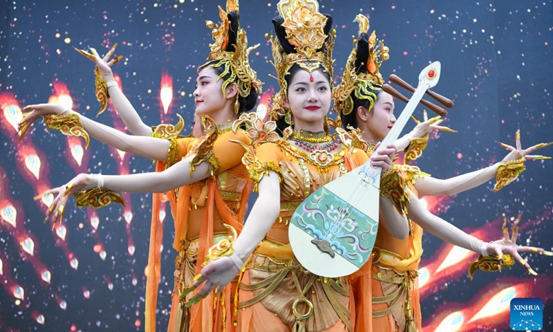 Dancers perform at the 19th China (Shenzhen) International Cultural Industries Fair in Shenzhen, south China's Guangdong Province, June 7, 2023. The 19th China (Shenzhen) International Cultural Industries Fair kicked off here on Wednesday, which is expected to inject new impetus into the development of the country's cultural industry. The five-day national-level fair, featuring mainly offline events, has attracted more than 3,500 government bodies, cultural organizations and enterprises.(Photo: Xinhua)